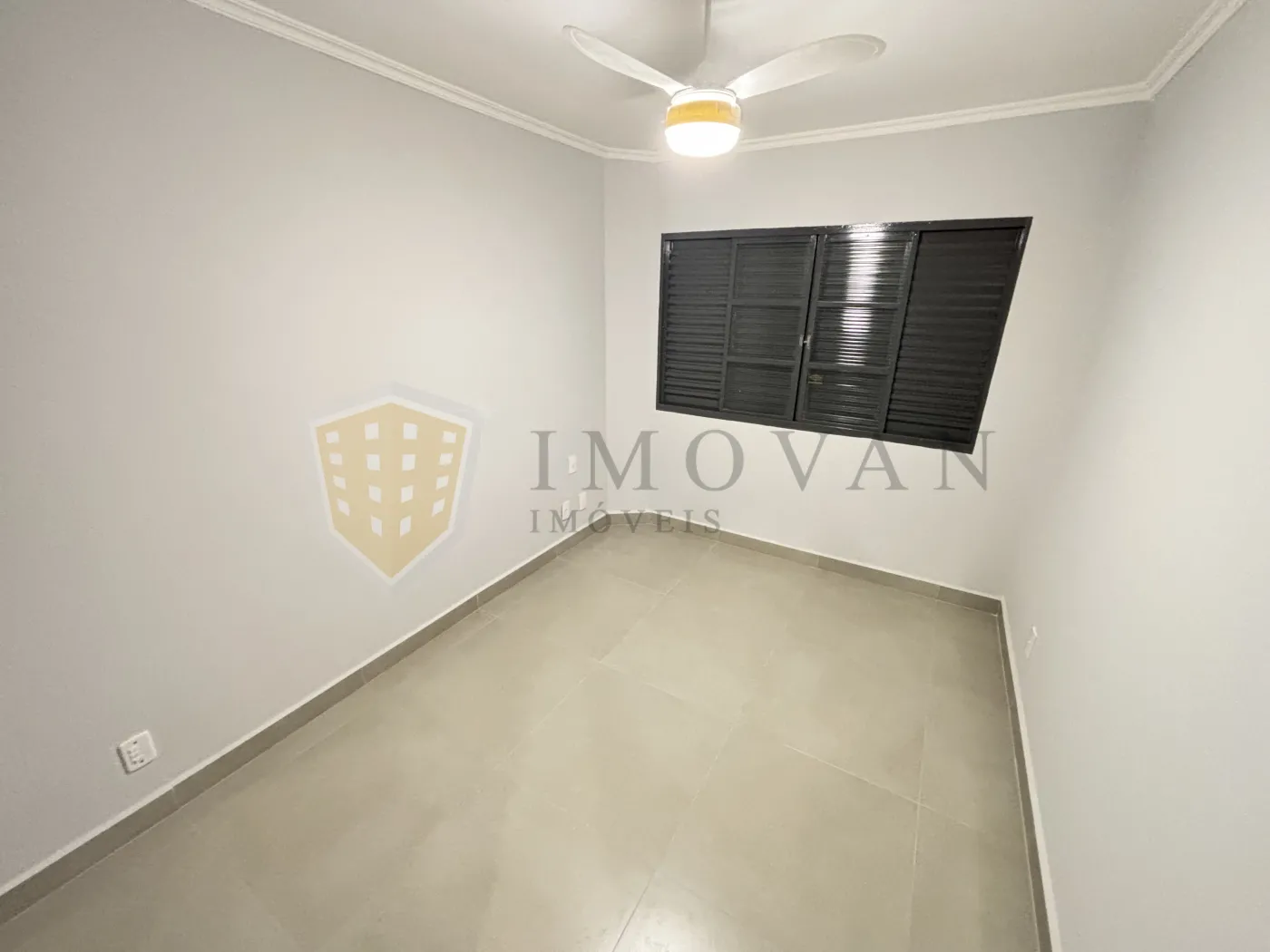 Comprar Apartamento / Padr&atilde;o em Ribeir&atilde;o Preto R$ 350.000,00 - Foto 13
