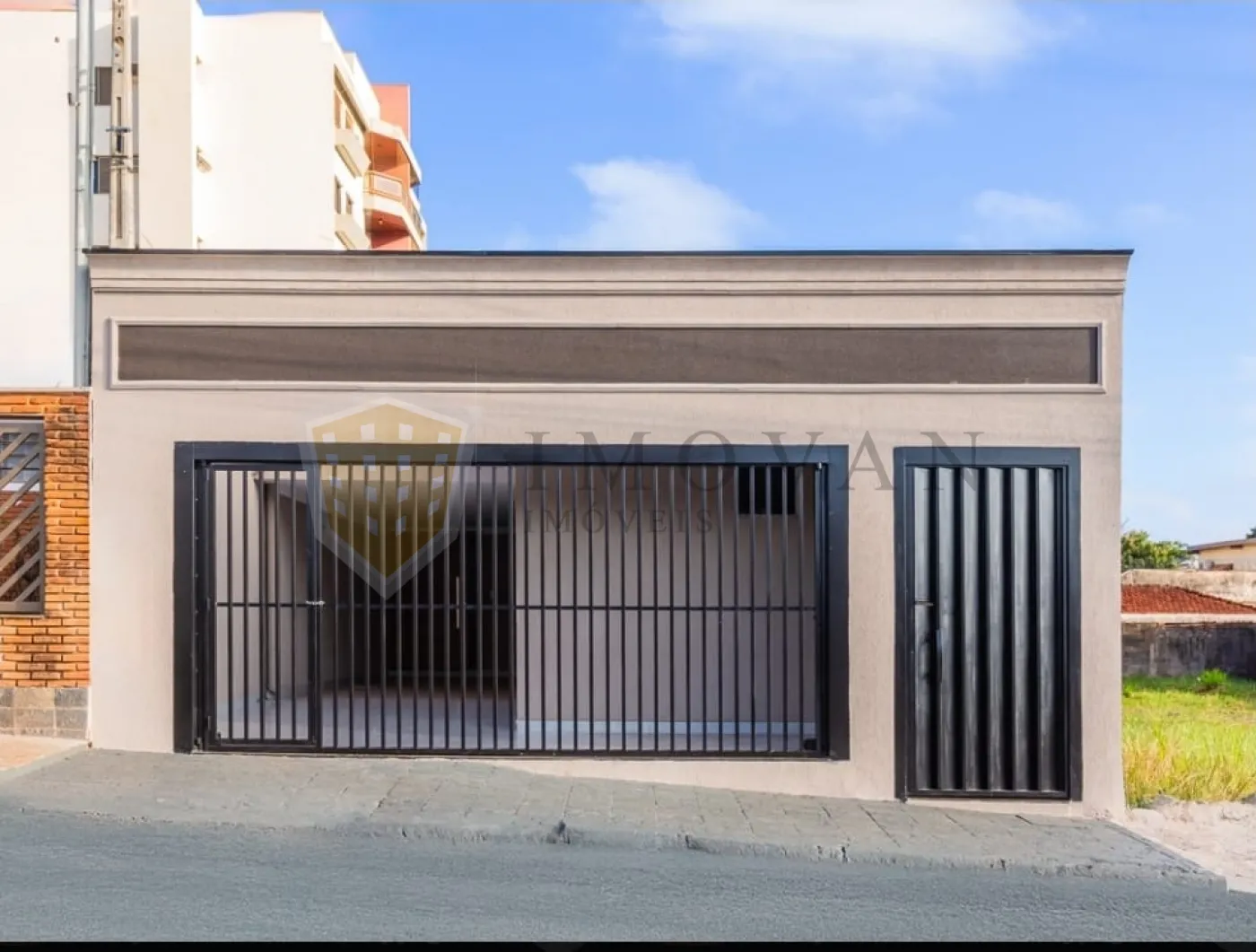 Comprar Casa / Padr&atilde;o em Ribeir&atilde;o Preto R$ 599.000,00 - Foto 1