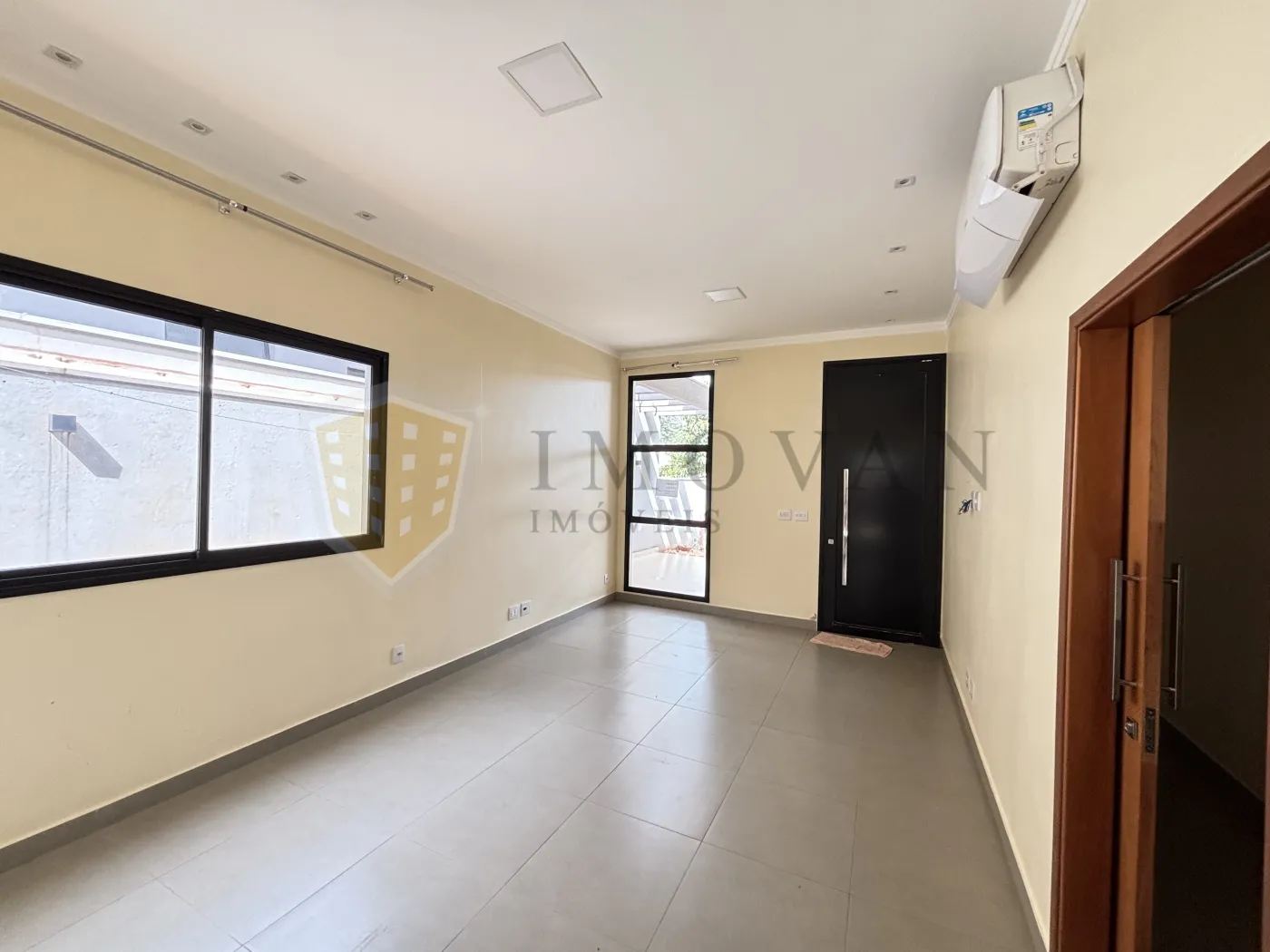Alugar Casa / Condom&iacute;nio em Bonfim Paulista R$ 8.000,00 - Foto 4