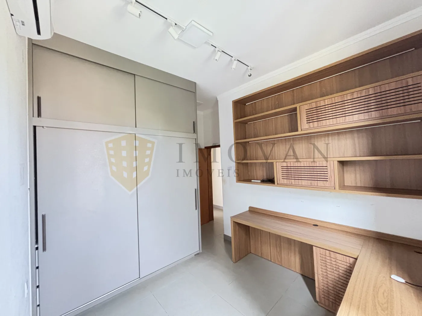 Alugar Casa / Condom&iacute;nio em Bonfim Paulista R$ 8.000,00 - Foto 13