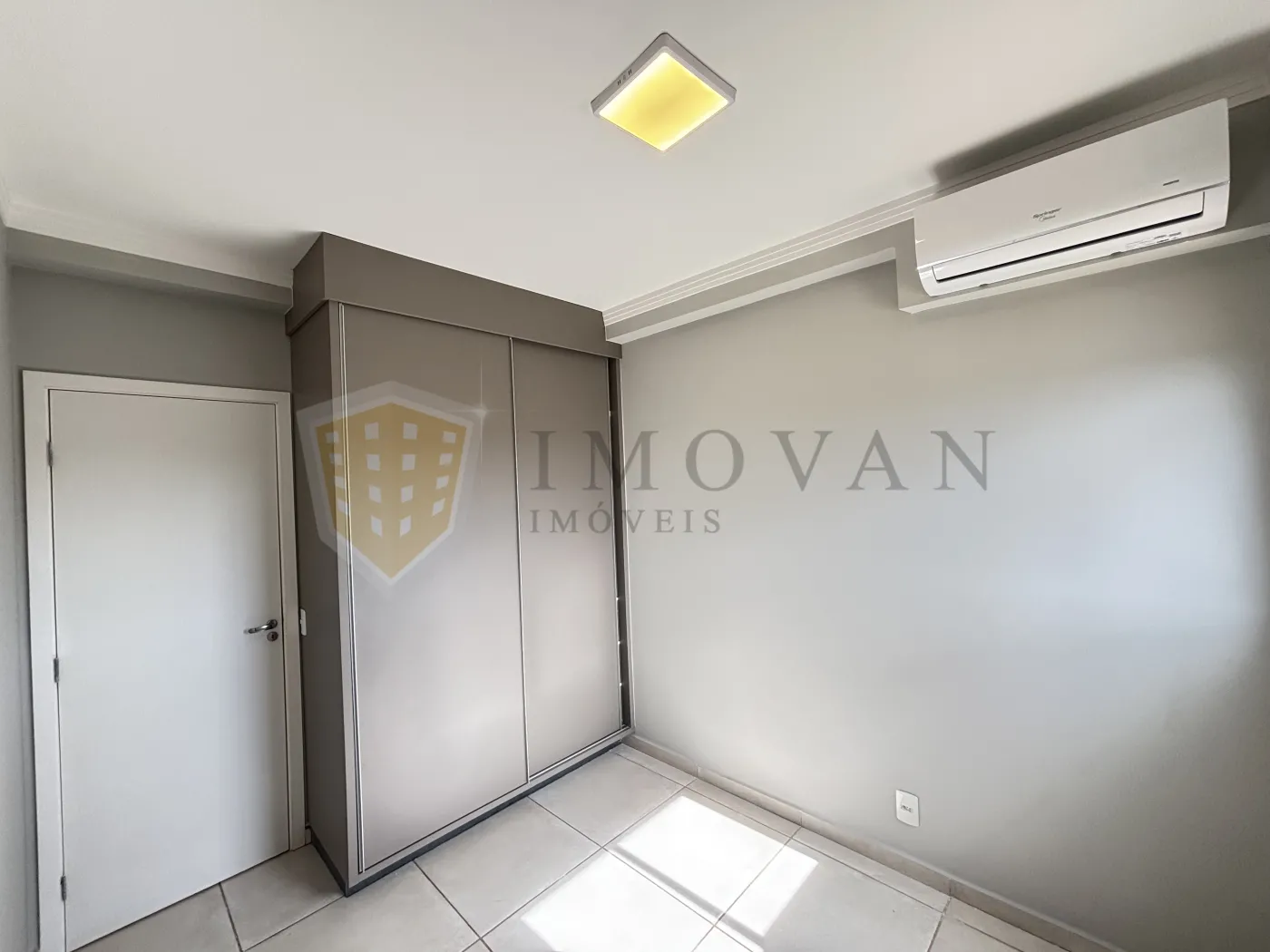 Alugar Apartamento / Padr&atilde;o em Bonfim Paulista R$ 1.800,00 - Foto 8