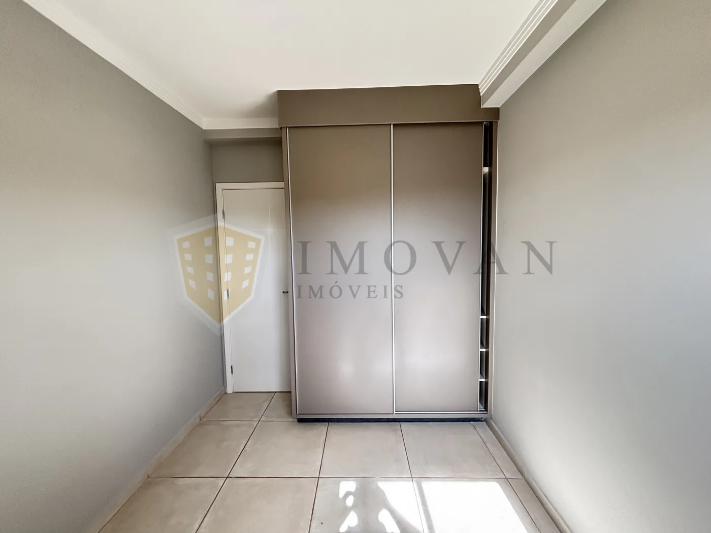 Alugar Apartamento / Padr&atilde;o em Bonfim Paulista R$ 1.800,00 - Foto 9