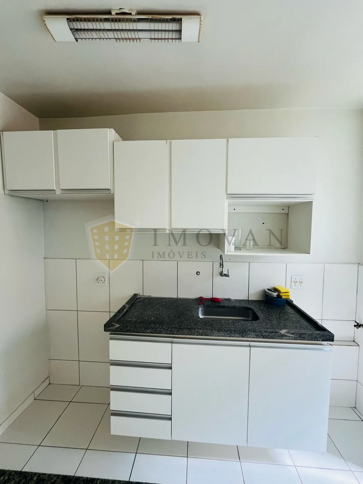 Comprar Apartamento / Padr&atilde;o em Ribeir&atilde;o Preto R$ 190.000,00 - Foto 2