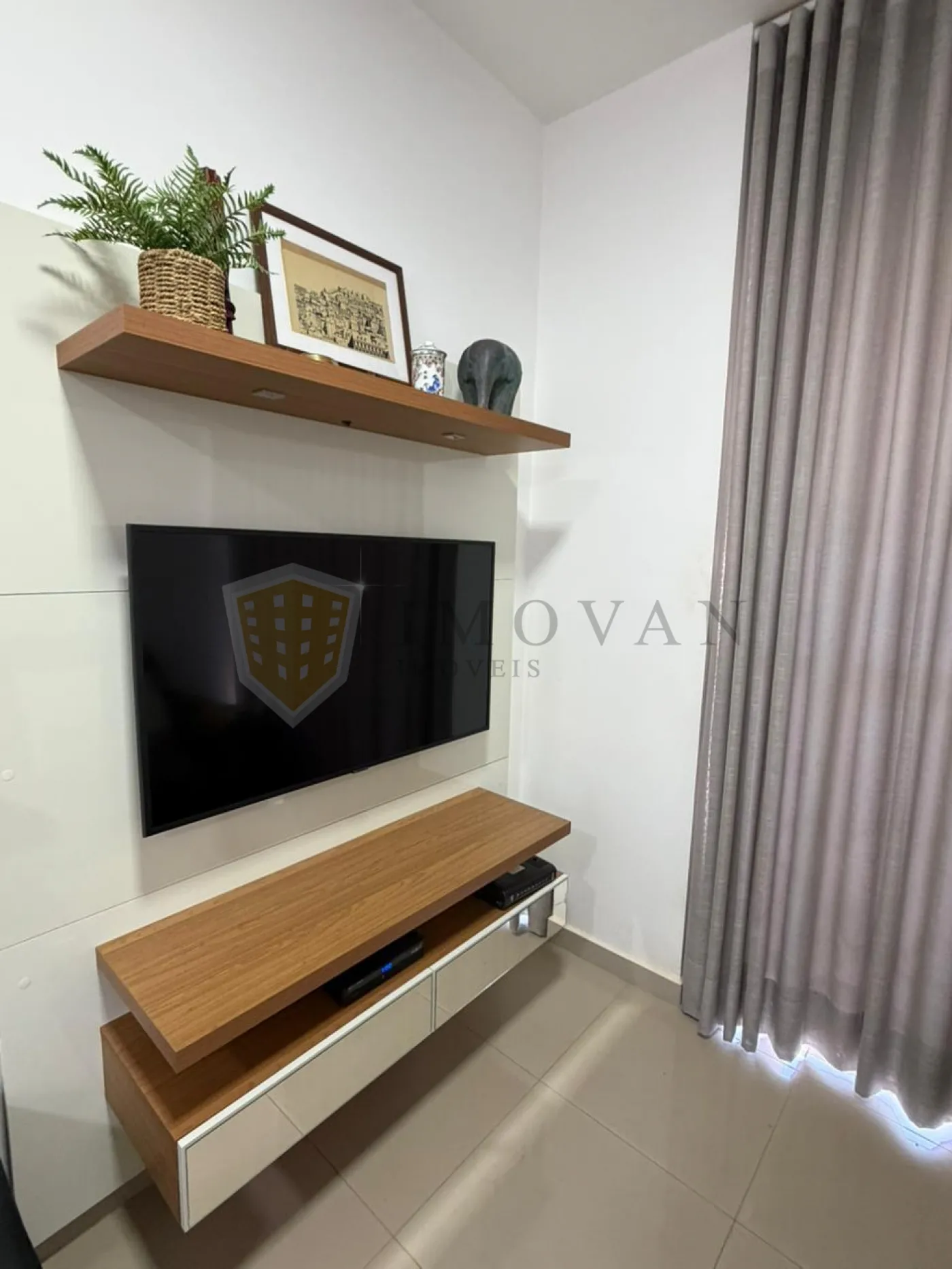 Comprar Apartamento / Padr&atilde;o em Ribeir&atilde;o Preto R$ 415.000,00 - Foto 4