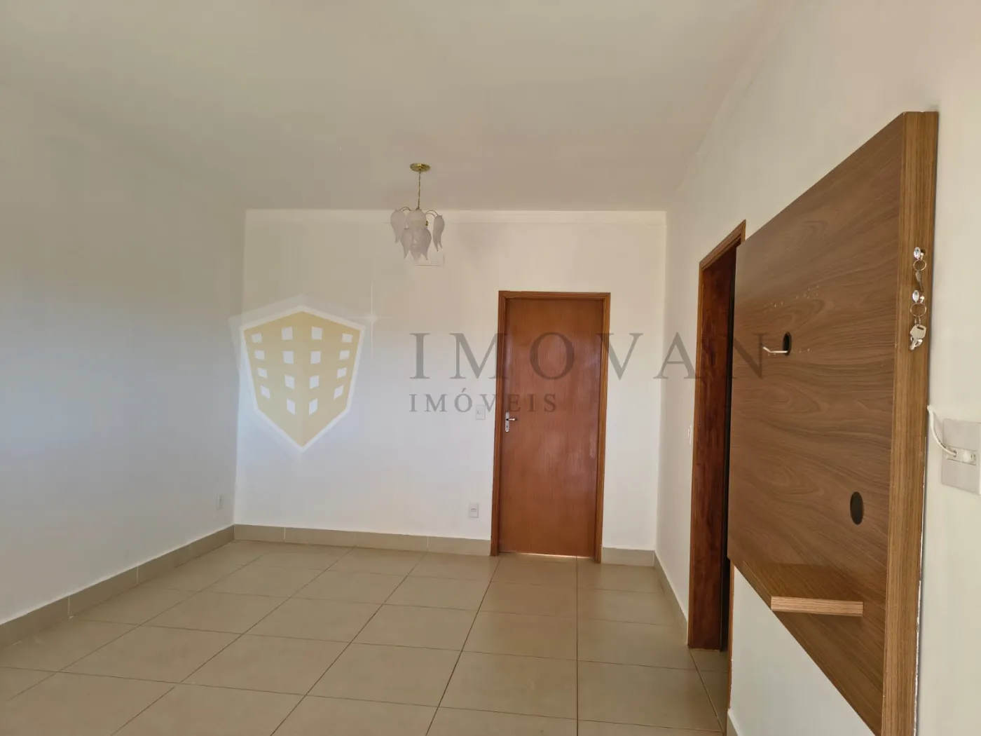 Alugar Casa / Condom&iacute;nio em Bonfim Paulista R$ 3.900,00 - Foto 3
