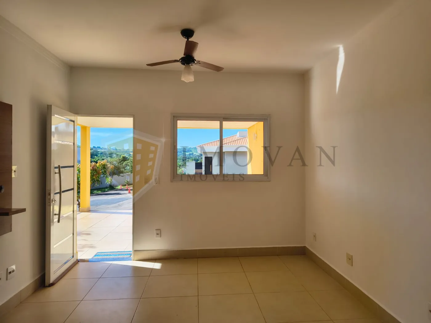 Alugar Casa / Condom&iacute;nio em Bonfim Paulista R$ 3.900,00 - Foto 2