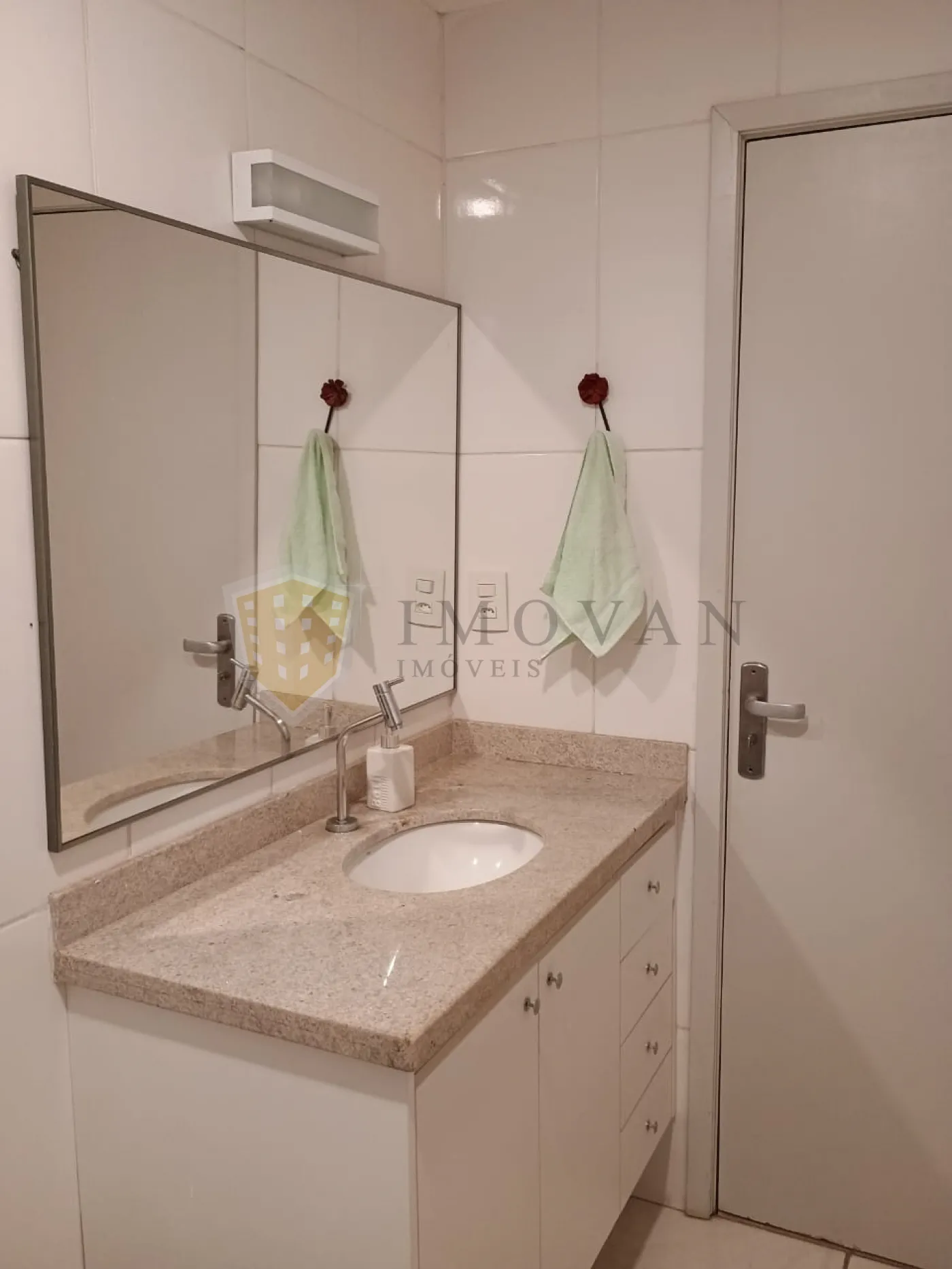 Comprar Apartamento / Padr&atilde;o em Ribeir&atilde;o Preto R$ 350.000,00 - Foto 15