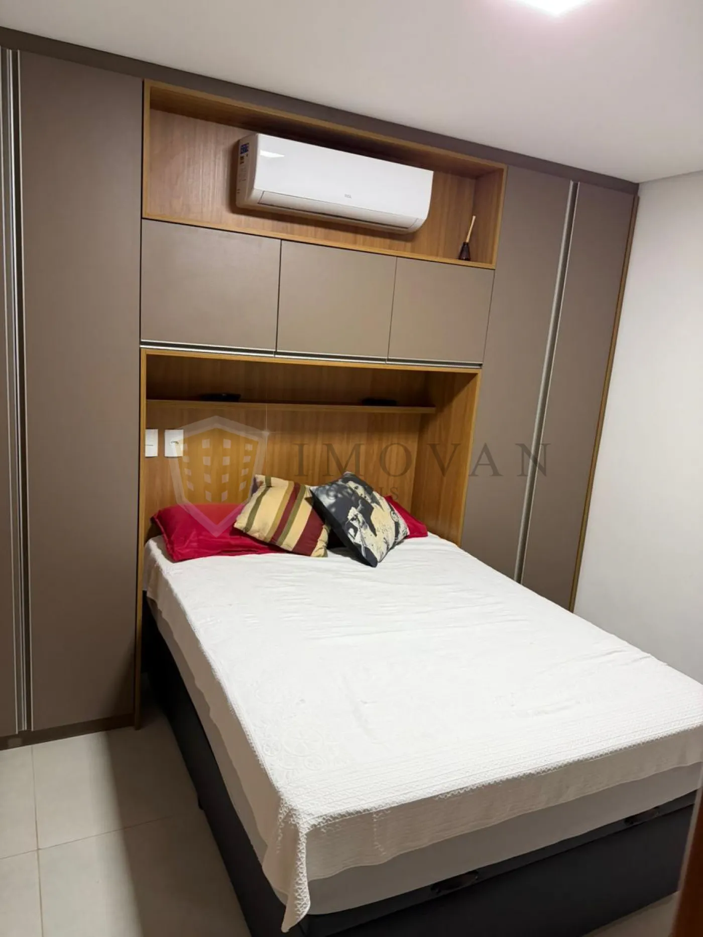 Comprar Apartamento / Padr&atilde;o em Ribeir&atilde;o Preto R$ 445.000,00 - Foto 5