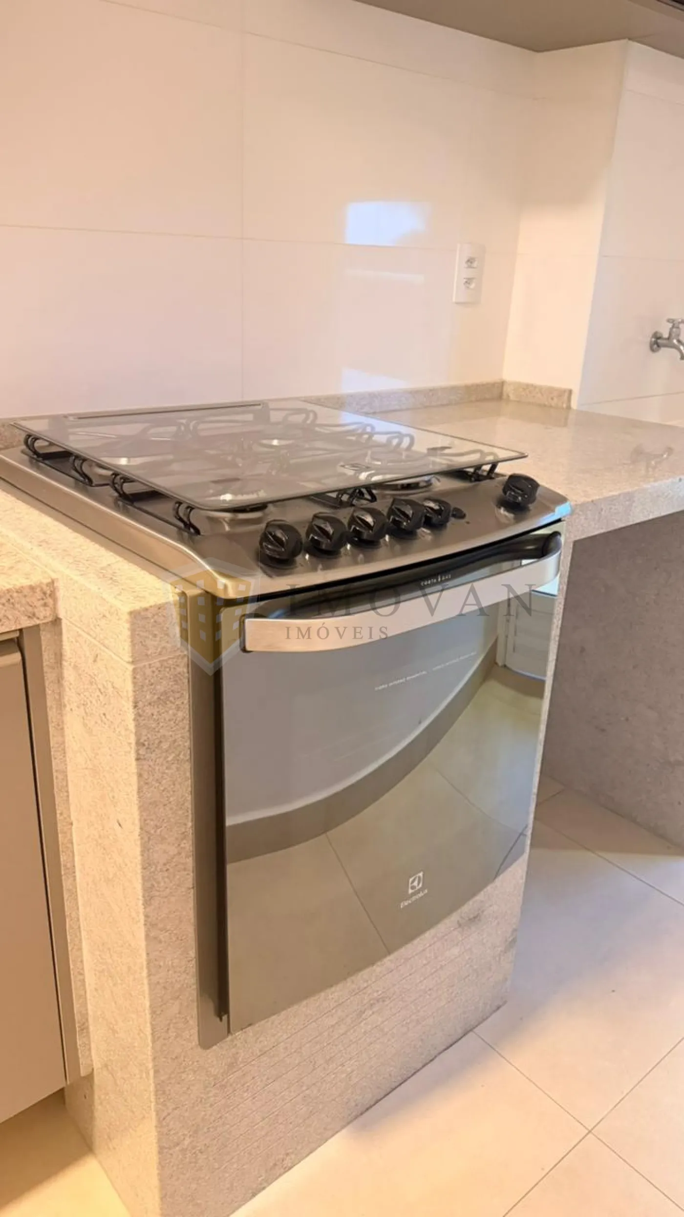 Alugar Apartamento / Padr&atilde;o em Bonfim Paulista R$ 3.000,00 - Foto 5