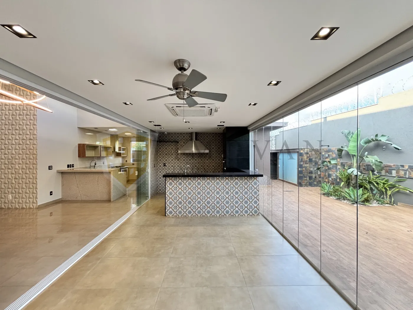 Alugar Casa / Condom&iacute;nio em Ribeir&atilde;o Preto R$ 12.000,00 - Foto 25