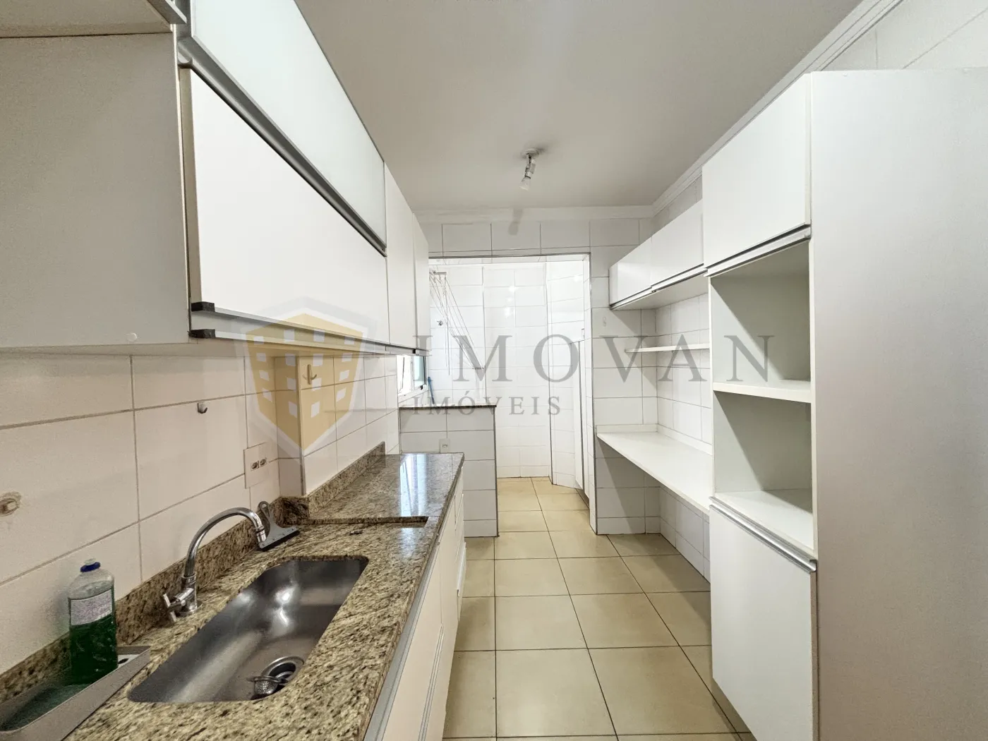 Alugar Apartamento / Padr&atilde;o em Ribeir&atilde;o Preto R$ 3.600,00 - Foto 2