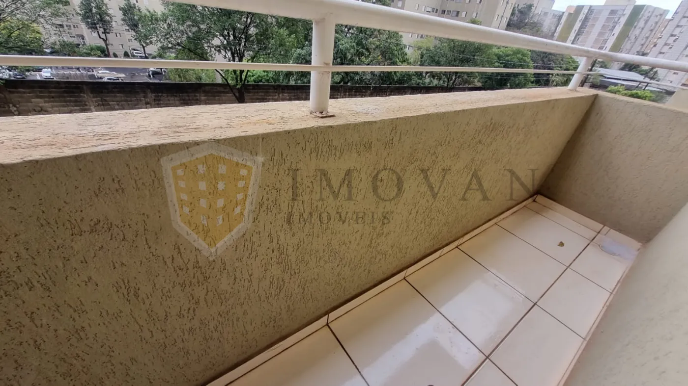 Alugar Apartamento / Padr&atilde;o em Ribeir&atilde;o Preto R$ 970,00 - Foto 4