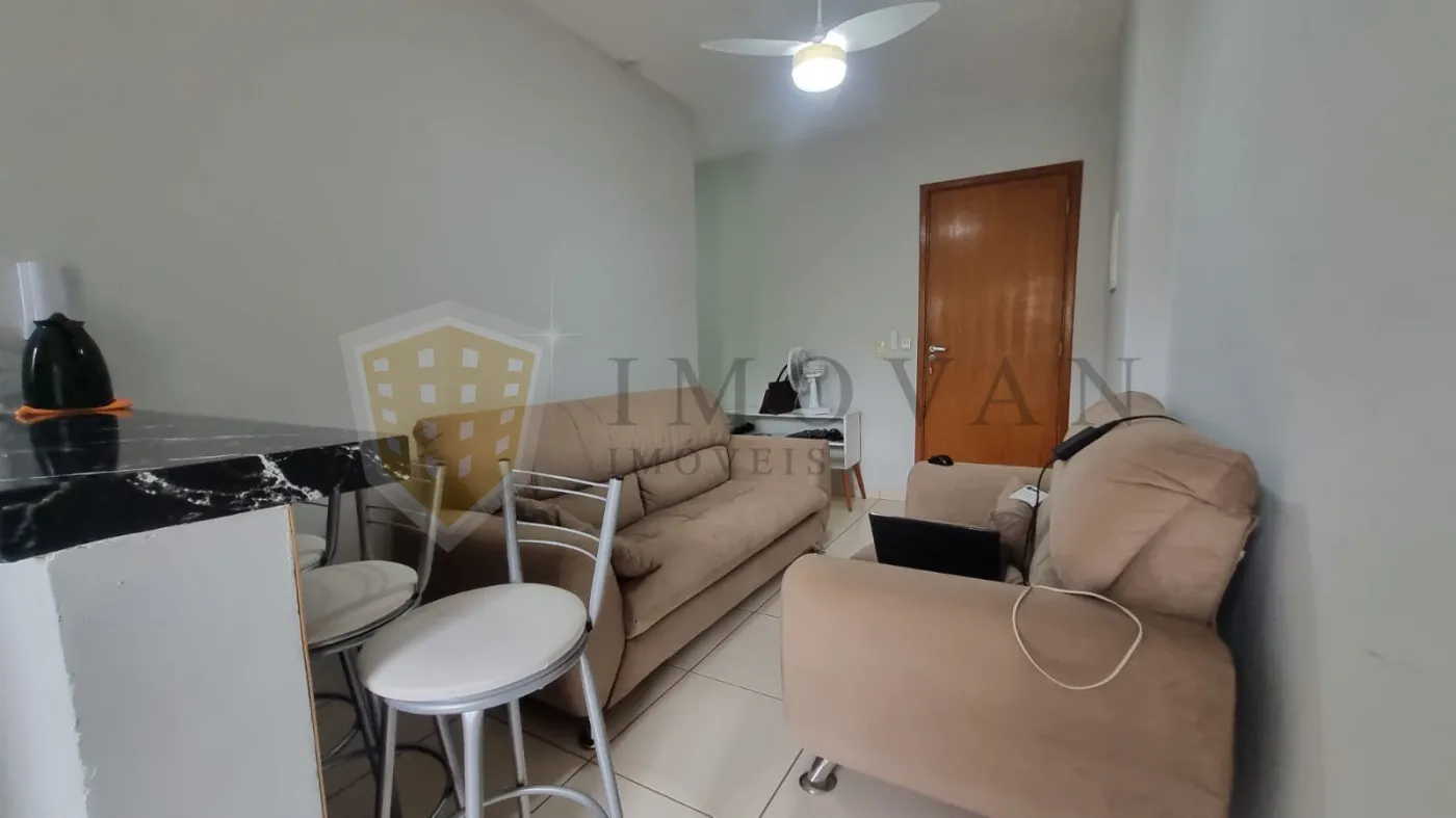 Alugar Apartamento / Padr&atilde;o em Ribeir&atilde;o Preto R$ 970,00 - Foto 2