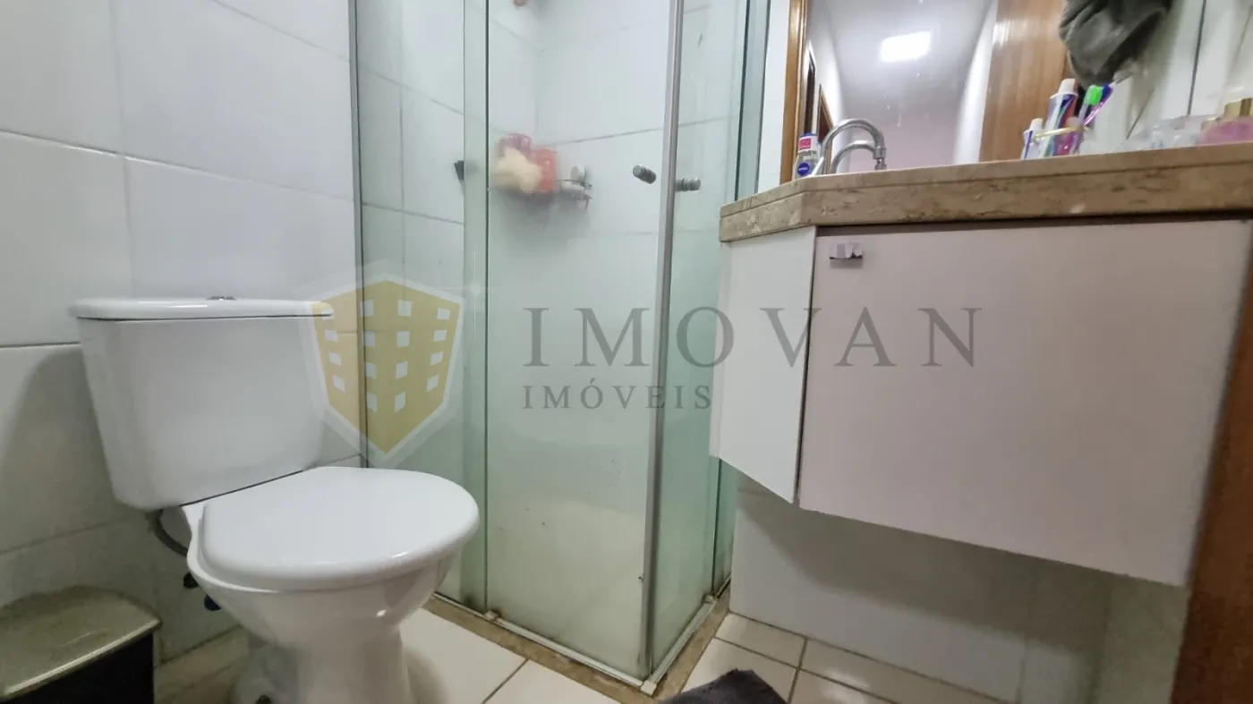 Alugar Apartamento / Padr&atilde;o em Ribeir&atilde;o Preto R$ 970,00 - Foto 8