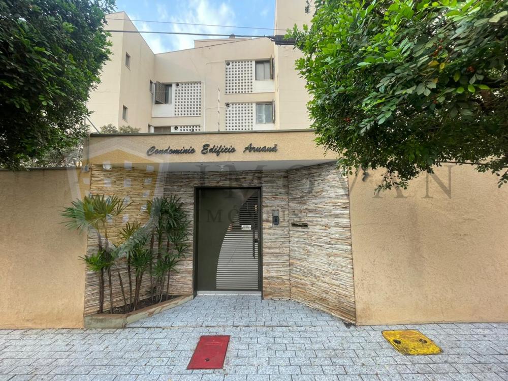 Alugar Apartamento / Padr&atilde;o em Ribeir&atilde;o Preto R$ 1.100,00 - Foto 1