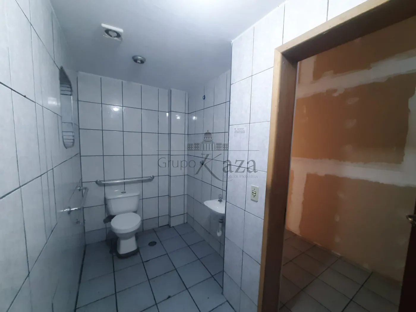 Foto 4 de Comercial Salão em Jardim Portugal, São José dos Campos - imagem 4