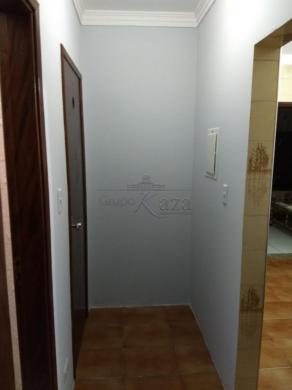 São José dos Campos Casa Venda R$700.000,00 3 Dormitorios 1 Suite Area do terreno 250.00m2 Area construida 224.00m2 - foto 4