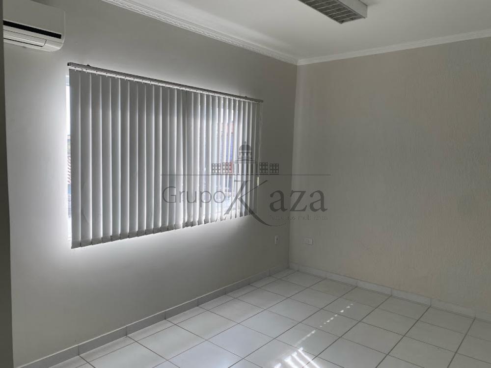 Foto 3 de Comercial Casa em Jardim das Indústrias, São José dos Campos - imagem 3 Foto 3 de Comercial Casa em Jardim das Indústrias, São José dos Campos - imagem 3