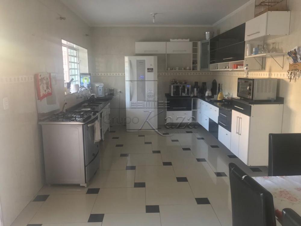 São José dos Campos Casa Venda R$1.590.000,00 3 Dormitorios 2 Suites Area do terreno 528.00m2 Area construida 400.00m2 - foto 3