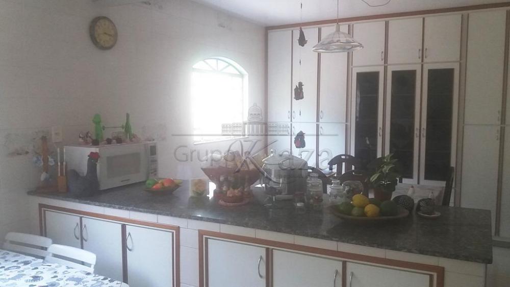São José dos Campos Casa Venda R$750.000,00 4 Dormitorios 2 Suites Area do terreno 300.00m2 Area construida 346.00m2 - foto 4