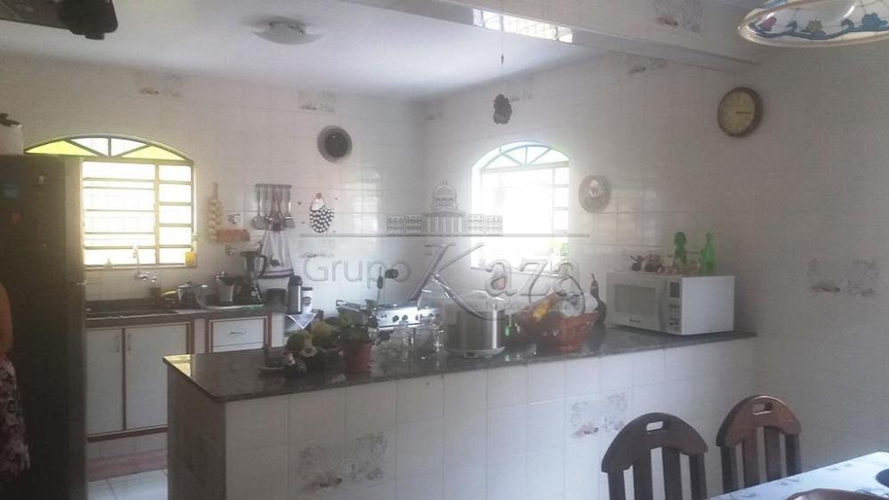 São José dos Campos Casa Venda R$750.000,00 4 Dormitorios 2 Suites Area do terreno 300.00m2 Area construida 346.00m2 - foto 3