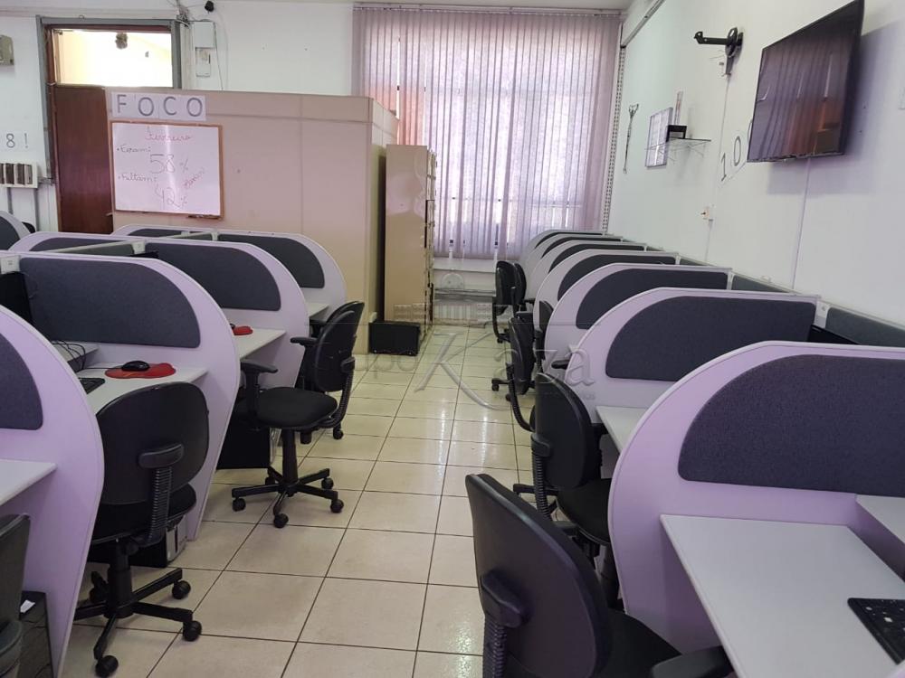 Foto 1 de Área Comercial em Centro, Taubaté - imagem 1 Foto 1 de Área Comercial em Centro, Taubaté - imagem 1