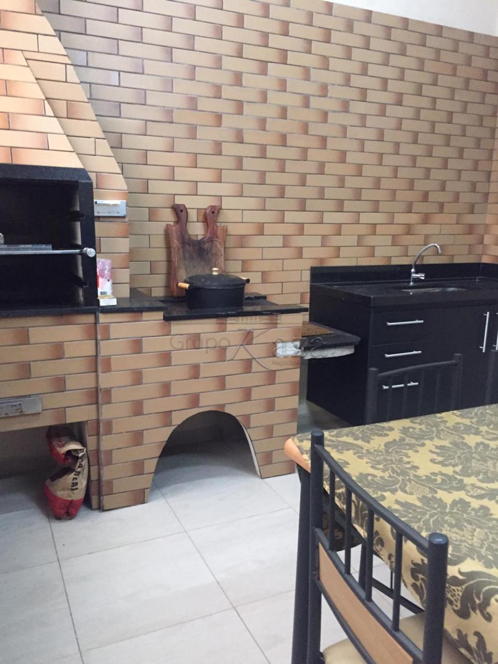 Foto 9 de Casa Padrão em Jardim Uirá, São José dos Campos - imagem 9