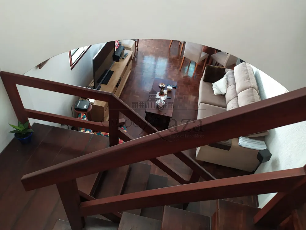 Foto 3 de Casa Sobrado em Parque Industrial, São José dos Campos - imagem 3 Foto 3 de Casa Sobrado em Parque Industrial, São José dos Campos - imagem 3