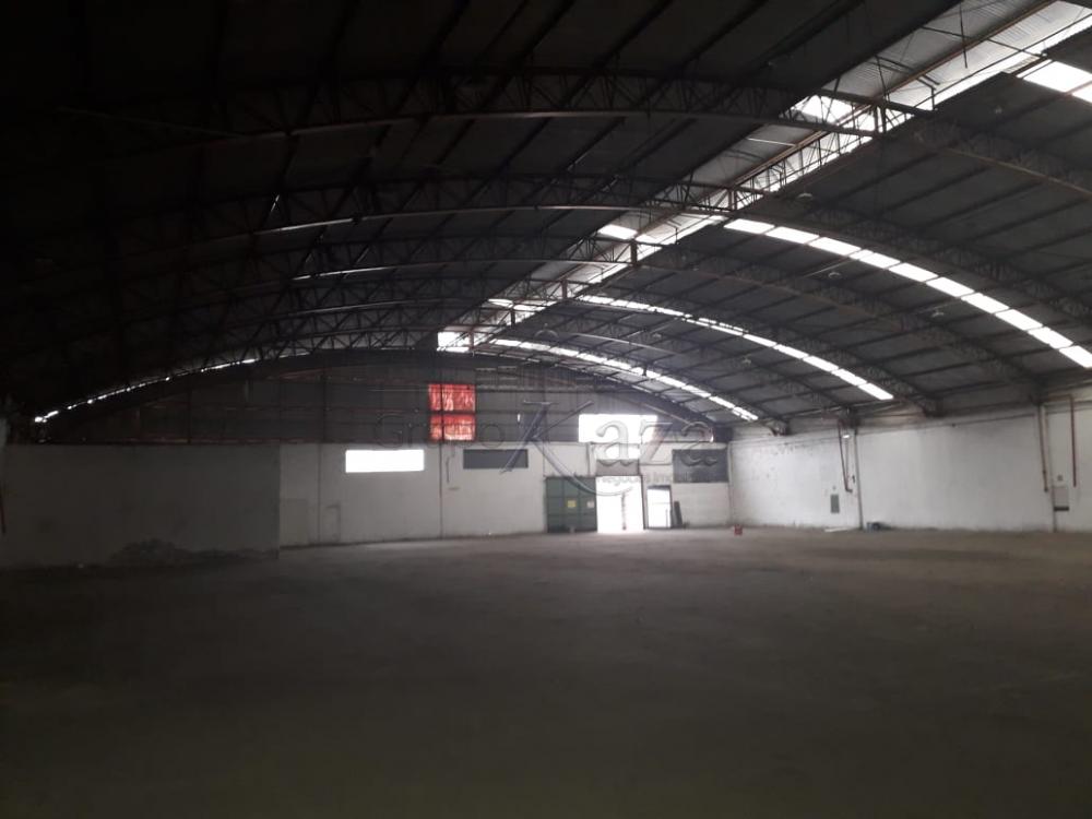 Foto 3 de Comercial Galpão em Jardim das Colinas, São José dos Campos - imagem 3 Foto 3 de Comercial Galpão em Jardim das Colinas, São José dos Campos - imagem 3