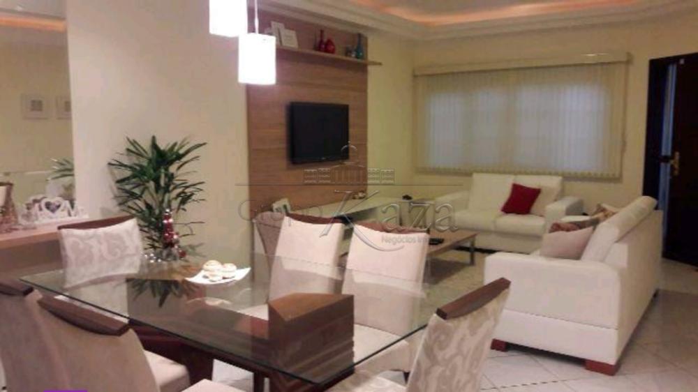 Foto 2 de Casa Sobrado em Cidade Jardim, Jacareí - imagem 2 Foto 2 de Casa Sobrado em Cidade Jardim, Jacareí - imagem 2