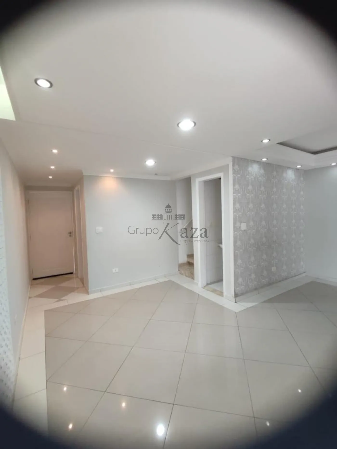 Foto 2 de Casa Condomínio em Condomínio Residence Club, Jacareí - imagem 2 Foto 2 de Casa Condomínio em Condomínio Residence Club, Jacareí - imagem 2