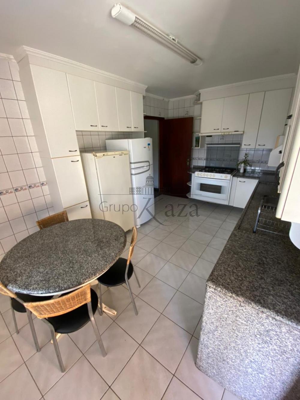 Foto 3 de Casa Condomínio em Chácaras Condomínio Recanto Pássaros II, Jacareí - imagem 3 Foto 3 de Casa Condomínio em Chácaras Condomínio Recanto Pássaros II, Jacareí - imagem 3