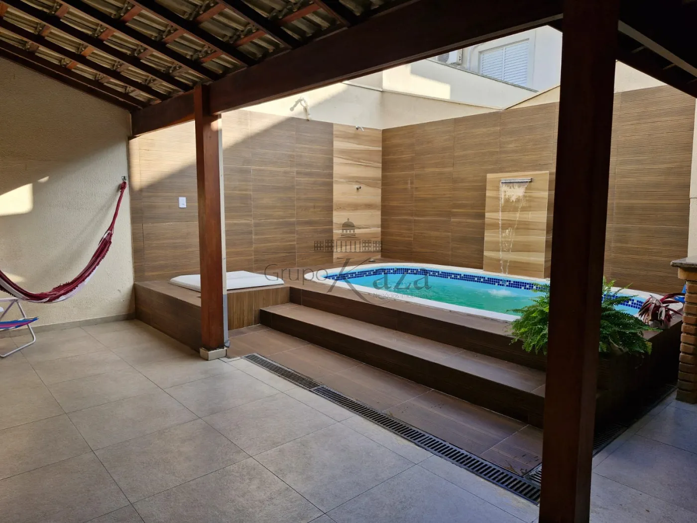 Foto 1 de Casa Condomínio em Condomínio Residence Club, Jacareí - imagem 1 Foto 1 de Casa Condomínio em Condomínio Residence Club, Jacareí - imagem 1