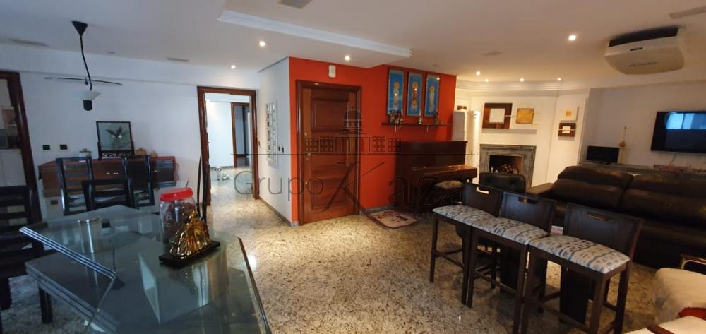 Foto 2 de Apartamento Padrão em Vila Adyana, São José dos Campos - imagem 2 Foto 2 de Apartamento Padrão em Vila Adyana, São José dos Campos - imagem 2