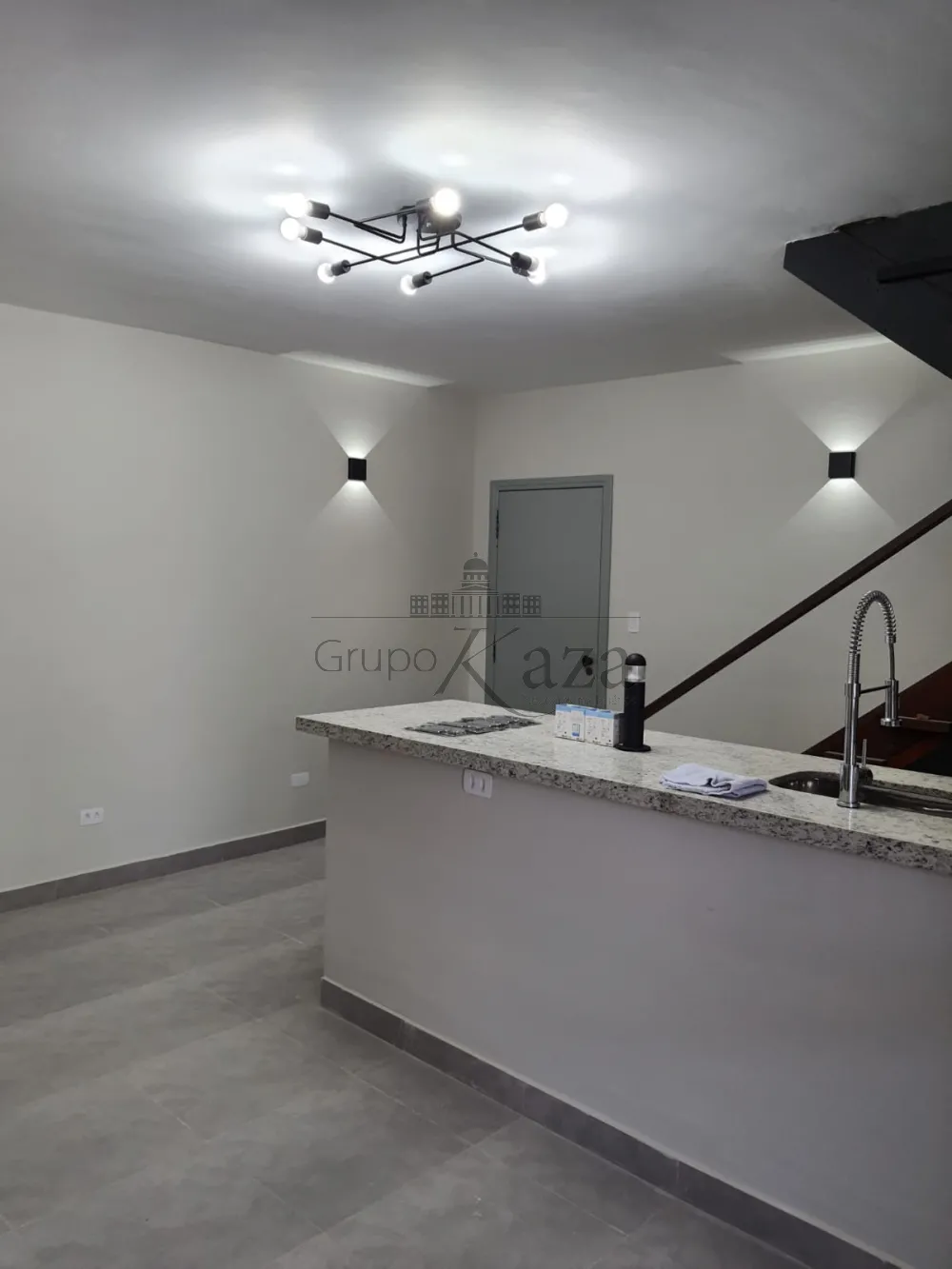 Foto 2 de Casa Comercial Residencial em Jardim Esplanada, São José dos Campos - imagem 2 Foto 2 de Casa Comercial Residencial em Jardim Esplanada, São José dos Campos - imagem 2