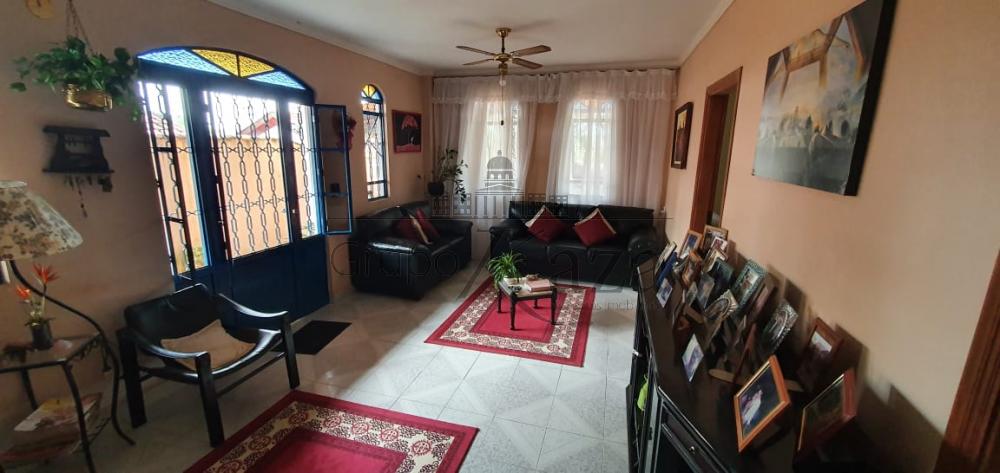 Foto 4 de Casa Padrão em Bom Retiro, São José dos Campos - imagem 4