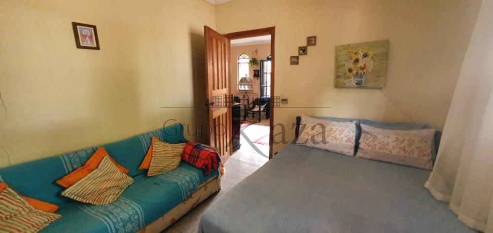 Foto 13 de Casa Padrão em Bom Retiro, São José dos Campos - imagem 13