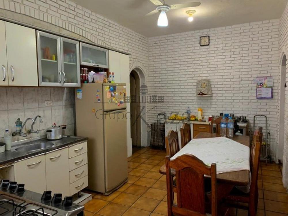 Foto 3 de Casa Padrão em Centro, Taubaté - imagem 3 Foto 3 de Casa Padrão em Centro, Taubaté - imagem 3