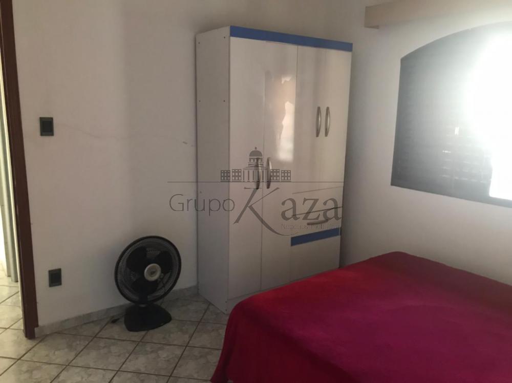 Foto 8 de Casa Padrão em Jardim Uirá, São José dos Campos - imagem 8