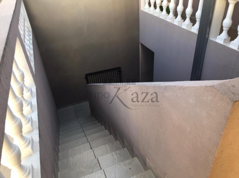 Foto 11 de Casa Padrão em Jardim Uirá, São José dos Campos - imagem 11