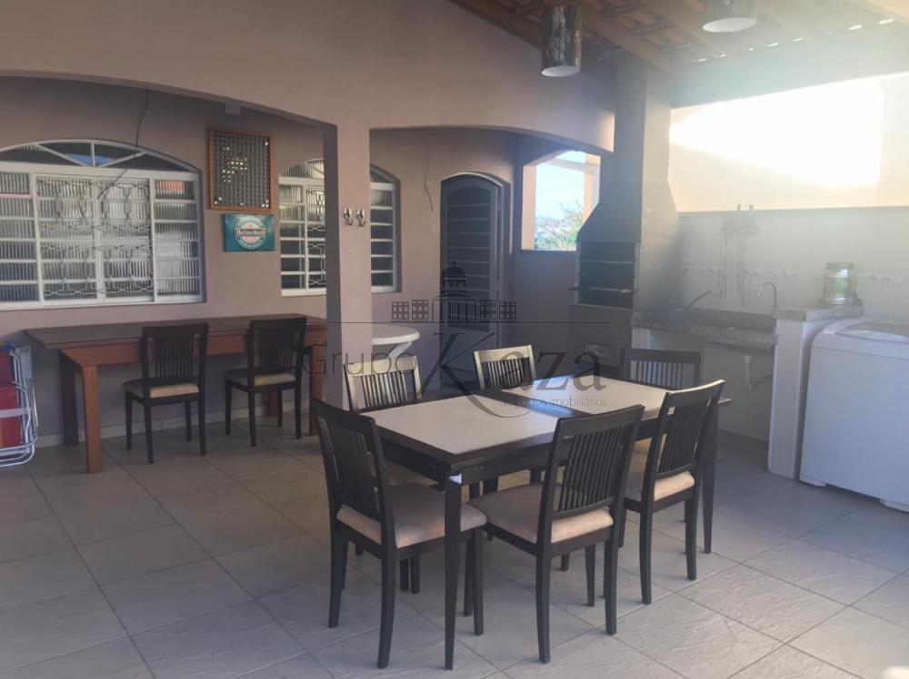 Foto 13 de Casa Padrão em Jardim Uirá, São José dos Campos - imagem 13