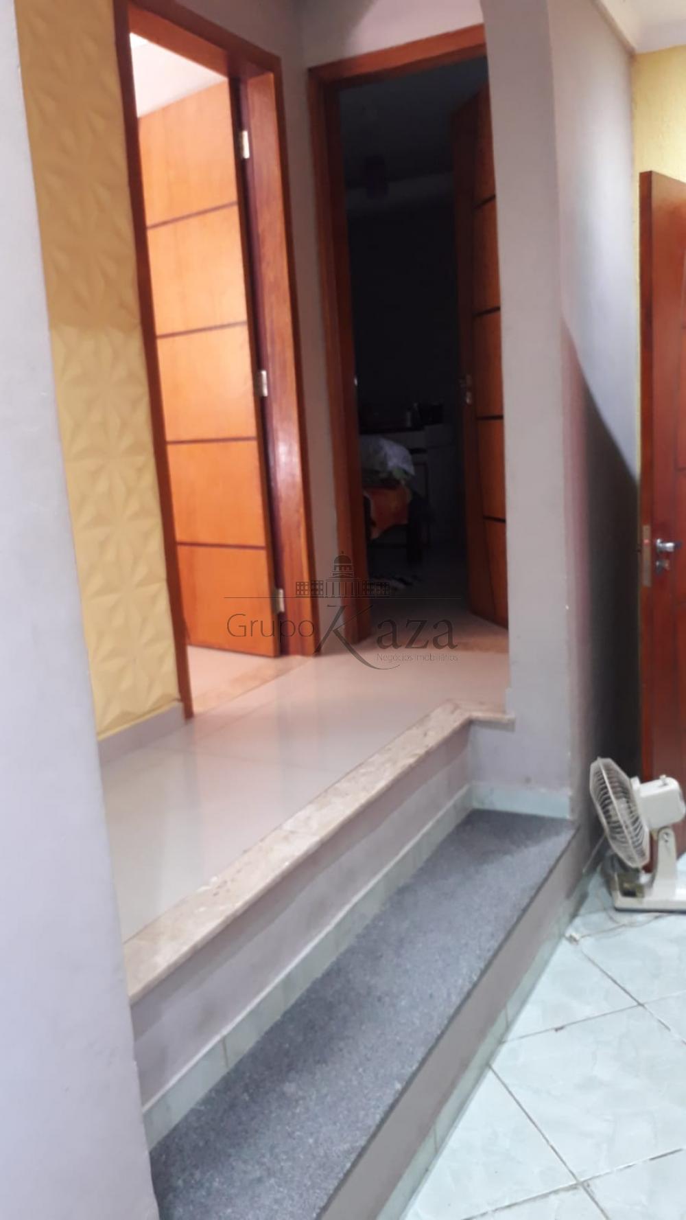 Foto 2 de Casa Sobrado em Bandeira Branca, Jacareí - imagem 2 Foto 2 de Casa Sobrado em Bandeira Branca, Jacareí - imagem 2