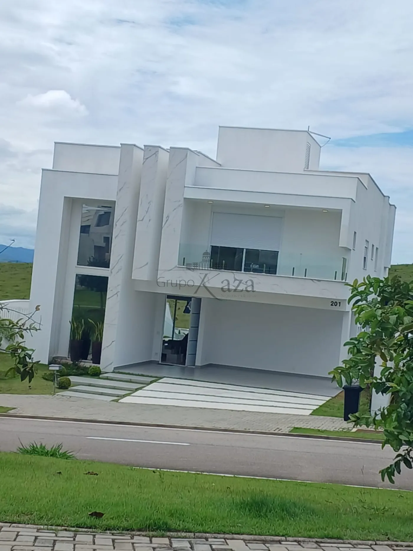 Foto 2 de Casa Condomínio em Condomínio Residencial Alphaville II, São José dos Campos - imagem 2 Foto 2 de Casa Condomínio em Condomínio Residencial Alphaville II, São José dos Campos - imagem 2