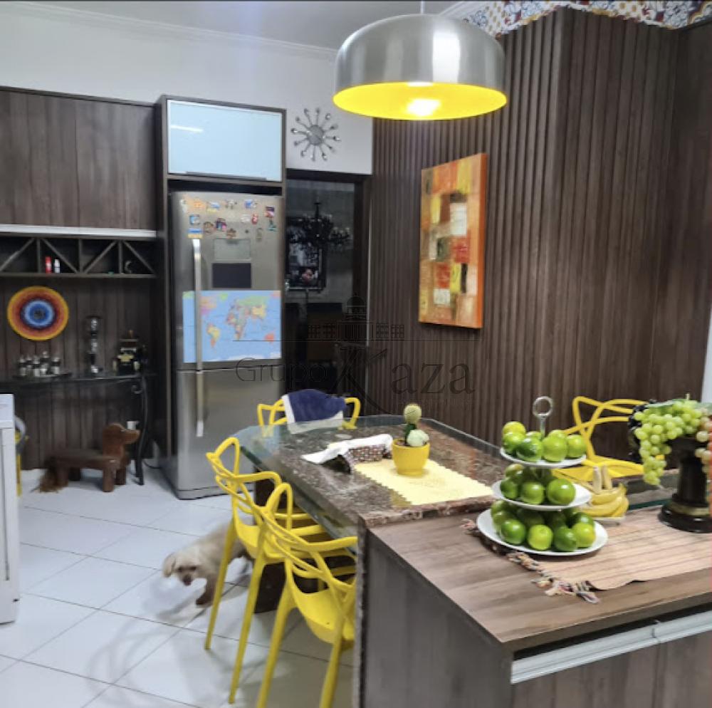 Foto 11 de Casa Condomínio em Jardim Altos de Santana II, Jacareí - imagem 11