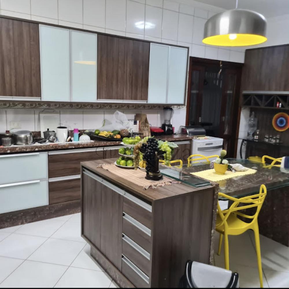 Foto 12 de Casa Condomínio em Jardim Altos de Santana II, Jacareí - imagem 12