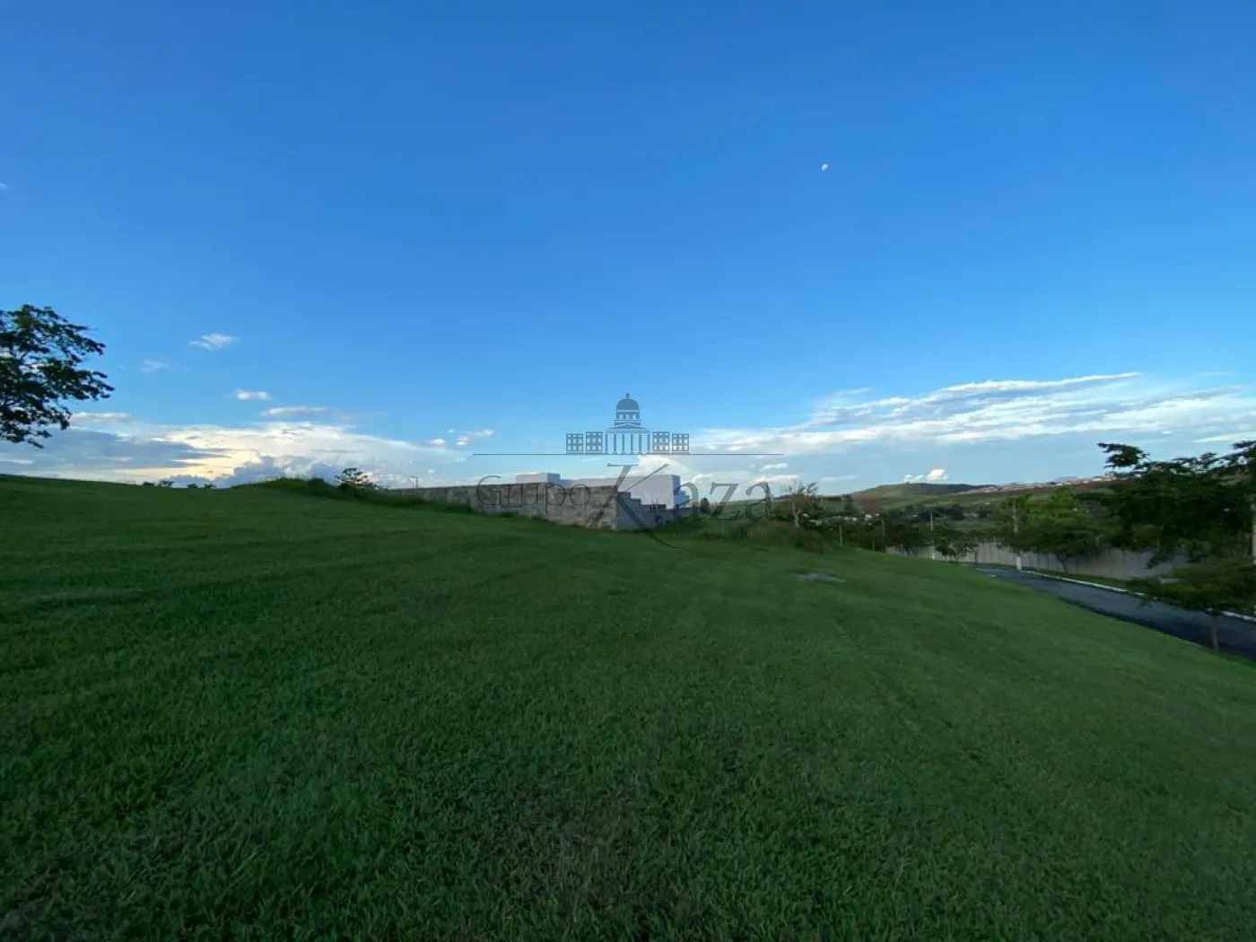 Foto 1 de Terreno Condomínio em Chácara São Félix, Taubaté - imagem 1 Foto 1 de Terreno Condomínio em Chácara São Félix, Taubaté - imagem 1