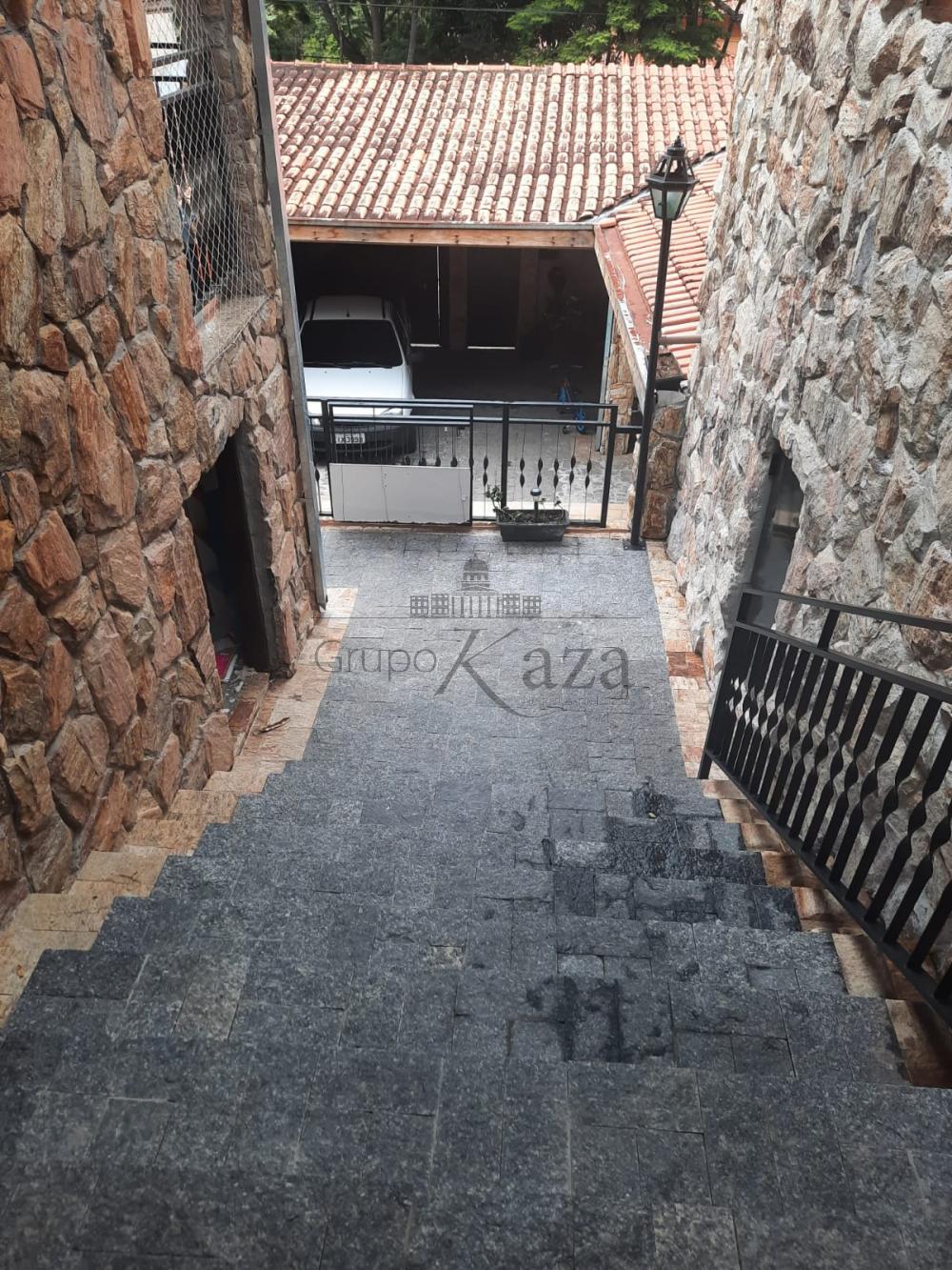 Foto 14 de Casa Sobrado em Jardim Uirá, São José dos Campos - imagem 14