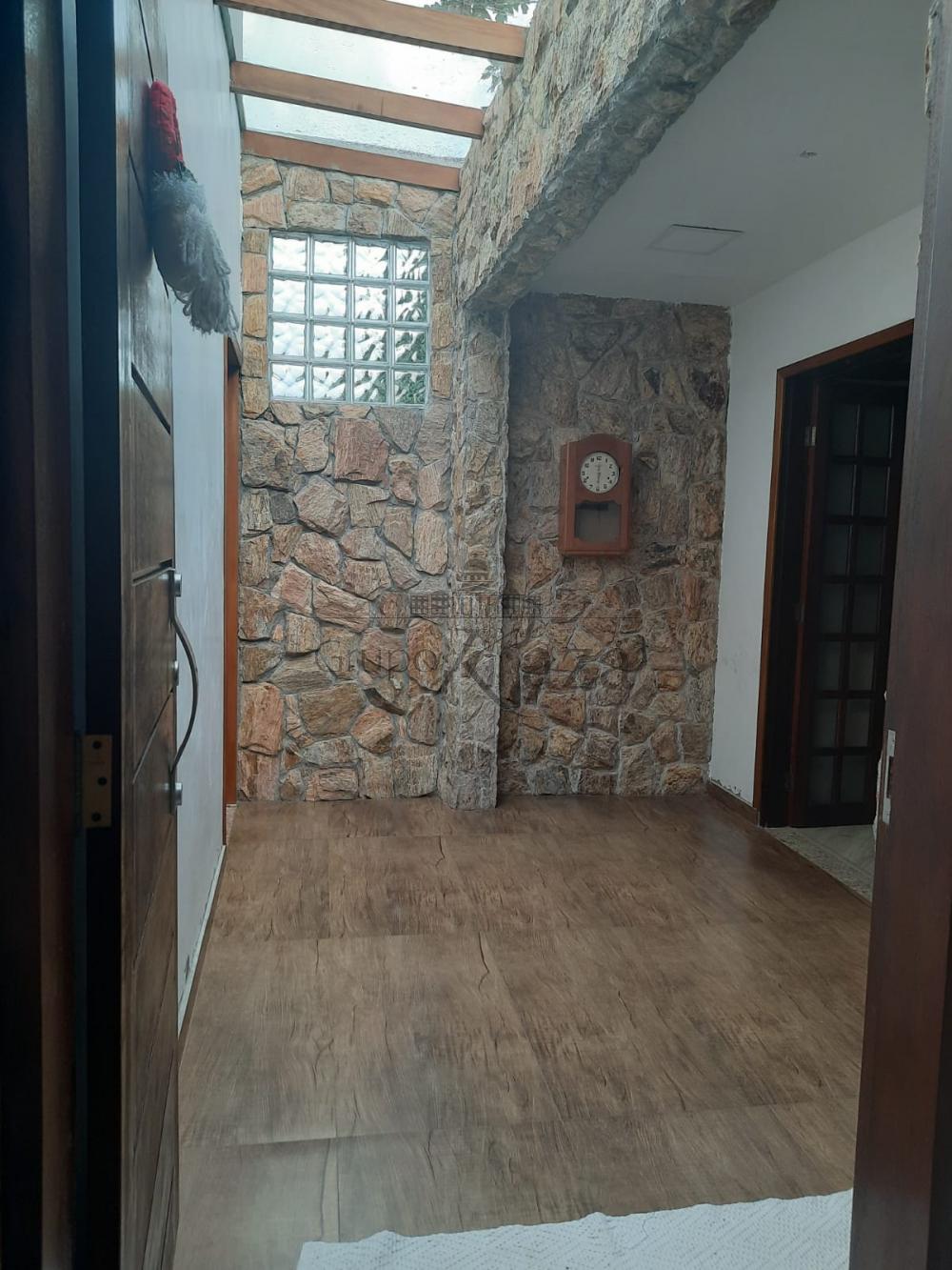 Foto 10 de Casa Sobrado em Jardim Uirá, São José dos Campos - imagem 10