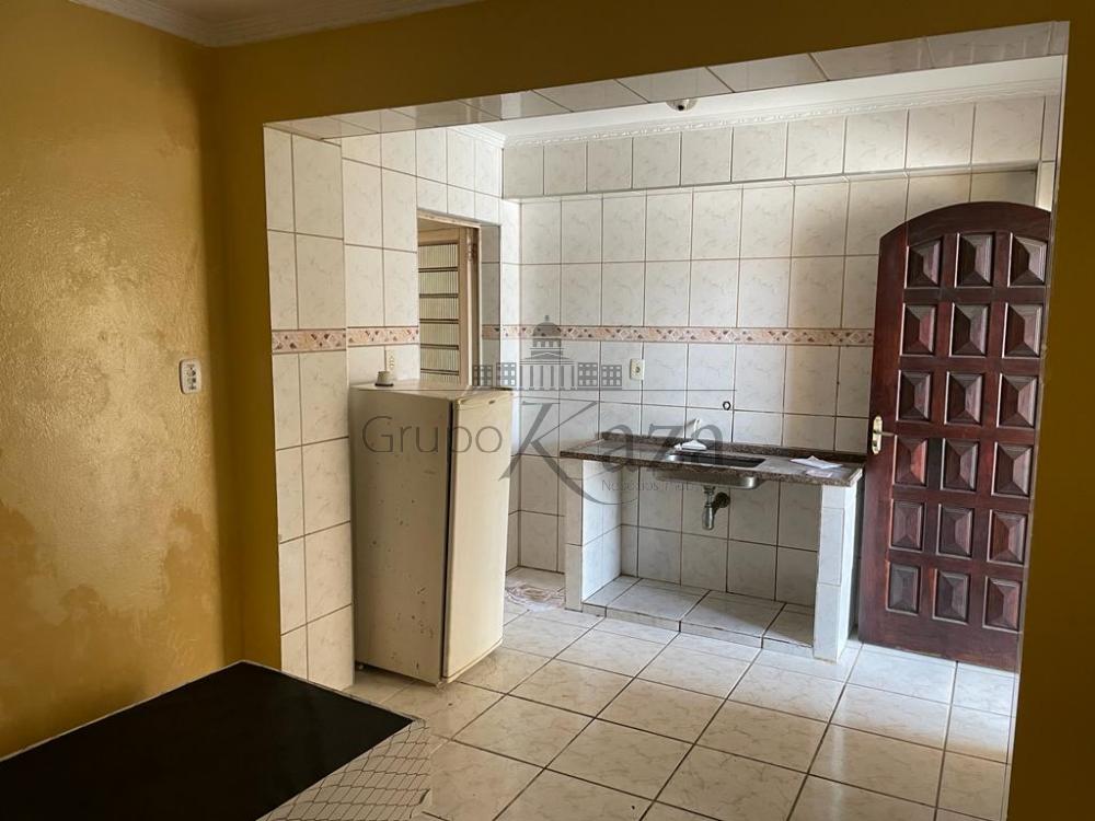 Foto 2 de Casa Comercial Residencial em Chácaras Santa Maria, Jacareí - imagem 2 Foto 2 de Casa Comercial Residencial em Chácaras Santa Maria, Jacareí - imagem 2