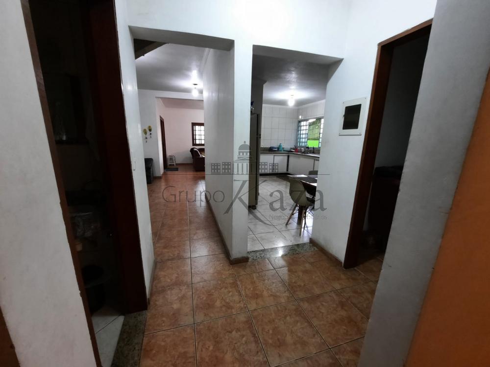 Foto 4 de Casa Sobrado em Jardim Uirá, São José dos Campos - imagem 4